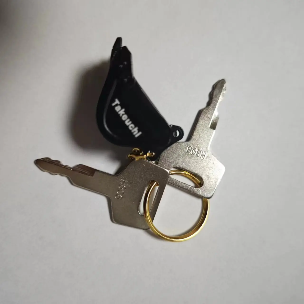 Porte-clés EbKeychain pour Takeuchi, couvercle précieux de carburant, interrupteur de ville, accessoire de clé de démarrage, H806, 60, 75150, 160, 175/180