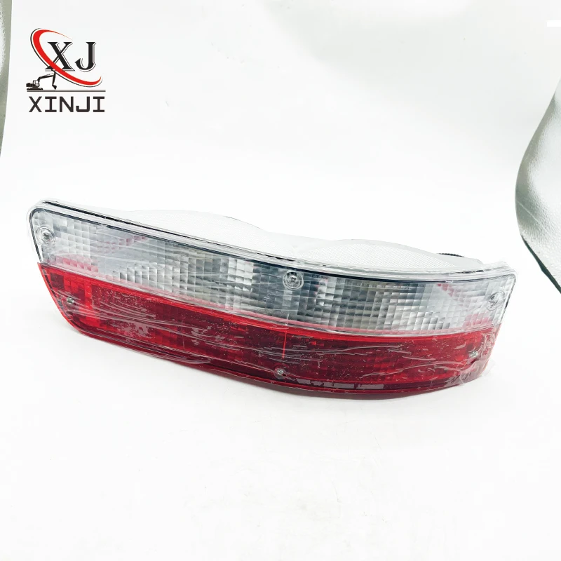 YM80S00001F1 YM80S00001F2 Rear Lamp Tail Light For Kobelco SK200-6 SK200-8