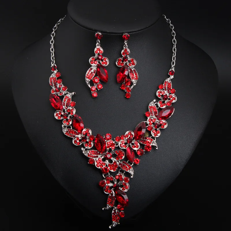 Light Luxury Vintage Jewelry Set for Women Banquet Flash Full Crystal Necklace Earrings Set Wedding Anniversary Accessories Gift