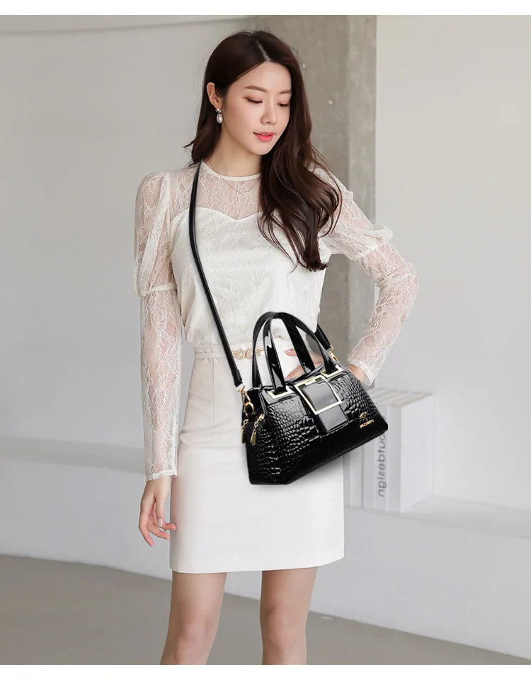 New Genuine Leather Women Handbag Mother Bag Shoulder Messenger Middle-aged Female Bag Crocodile Pattern Portable Boston Bags