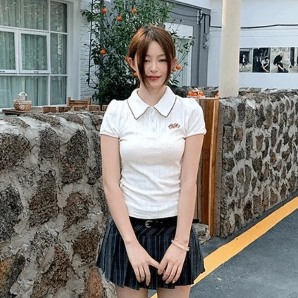الحلو التطريز الكورية بولو تي شيرت الشارع الشهير الأبيض بولو تريكو قمم الدبابات القصيرة Y2K المحاصيل الأعلى الفتيات