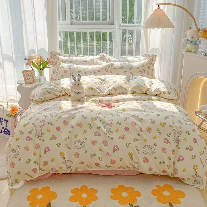 

New Cartoon Foral Print Polyester Bedding Set Full Size Soft Thicken Duvet Cover Set with Flat Sheet Quilt Cover and Pillowcase