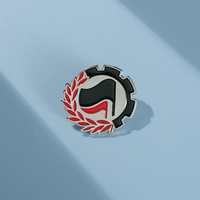 Antifascista Red And Black Classic Flag Logo Enamel Brooch Metal Badge Backpack Pin Gift Decoration Pendant Medal Wholesale