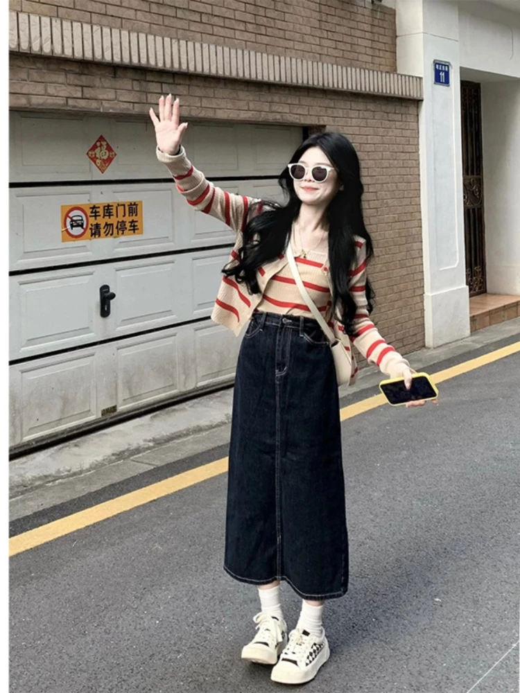 

Striped Knitted JacketDenim Skirt Women's Cotton Cardigan Two-Piece Suit Gentle SpringAutumn Wear Slim Fit Fashionable All-Match