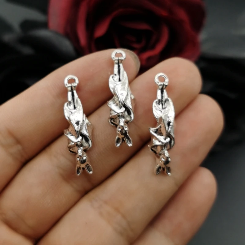 5pcs 9*30mm 3D Gothic Hanging Bat Charm Cute Realistic Bat Charm Vampire Halloween Pendant DIY Handcrafted Jewelry Accessories