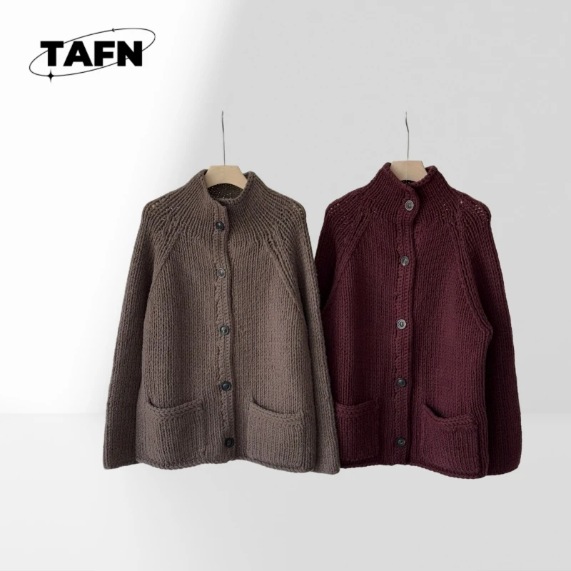 

25 кашемировых кардиганов в стиле ретро — роскошное тепло для повседневных настроек. Мягкий, теплый и идеально подходящий для повседневных настроек AI1317.