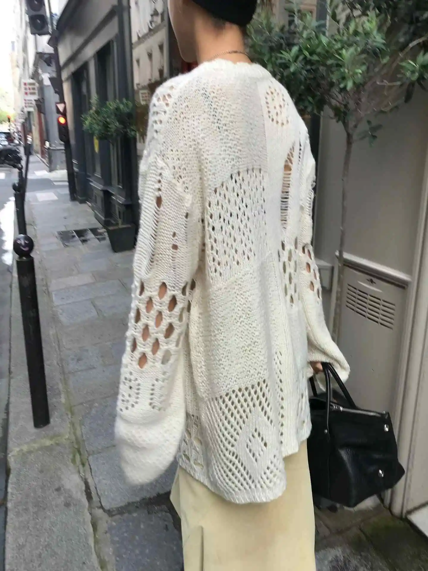 

2025 Autumn Winter Women Hollow Out Long Sleeve Cuddly Sweater Pullovers Oversize Knitwear Jerseys 2000s V-neck Pullovers Tide