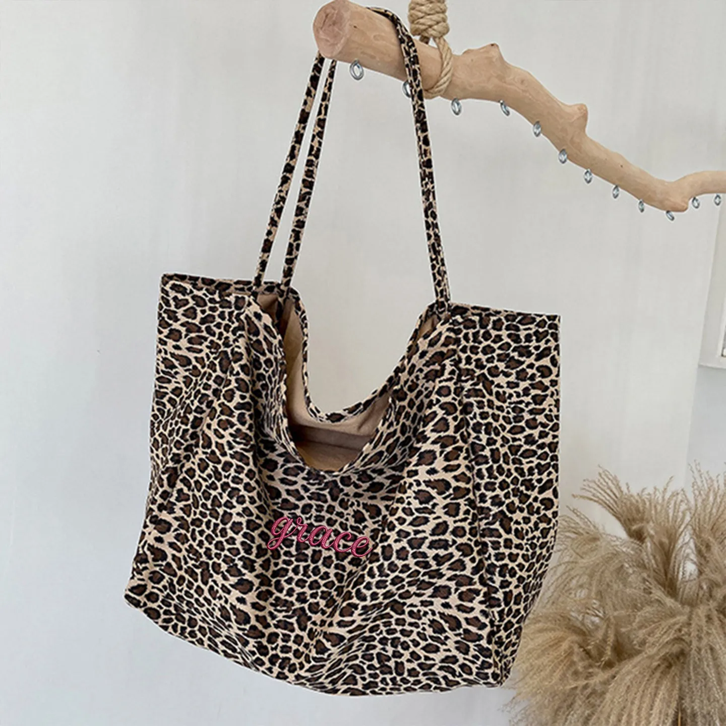 Custom Name Leopard Tote Bag Women Large Capacity Shoulder Bag Personalized Embroidery Fashion Casual Shopping Beach Handbag
