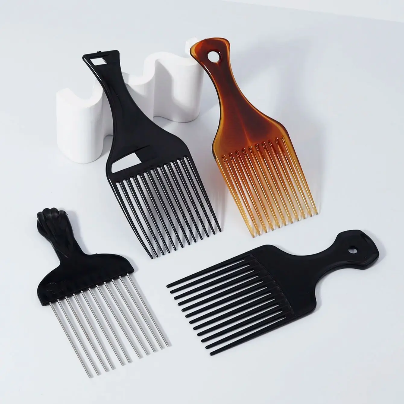 

4pcs African comb metal hair comb set, suitable for men and women's curly hair styling combs, Special for real hair wigs