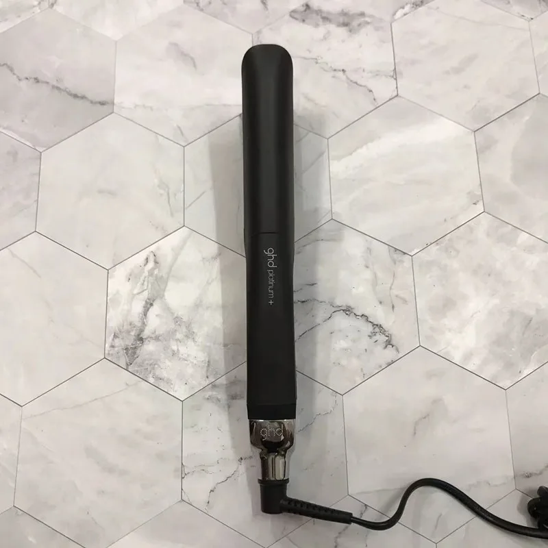 

Light Luxury Hair Straightening and Curling Artifact Hair Straightening Clip Curling Iron Constant Temperature Long-lasting