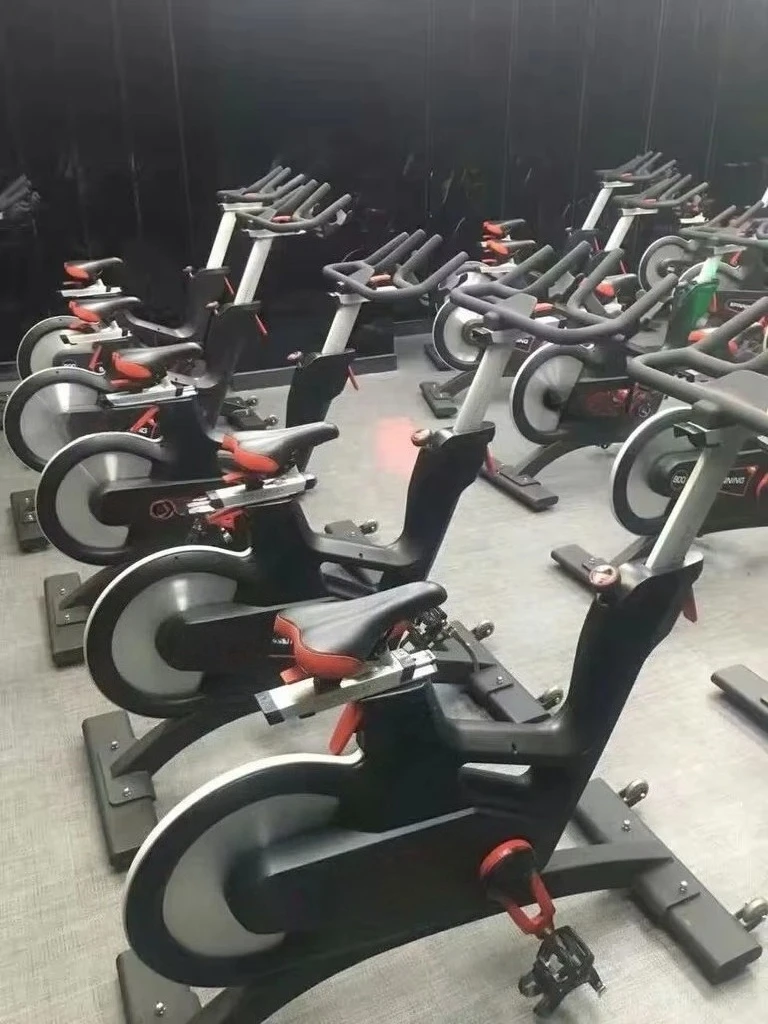 Fitness Factory Nieuw Ontwerp Commerciële Spinfiets TZ7022 Spinningfiets