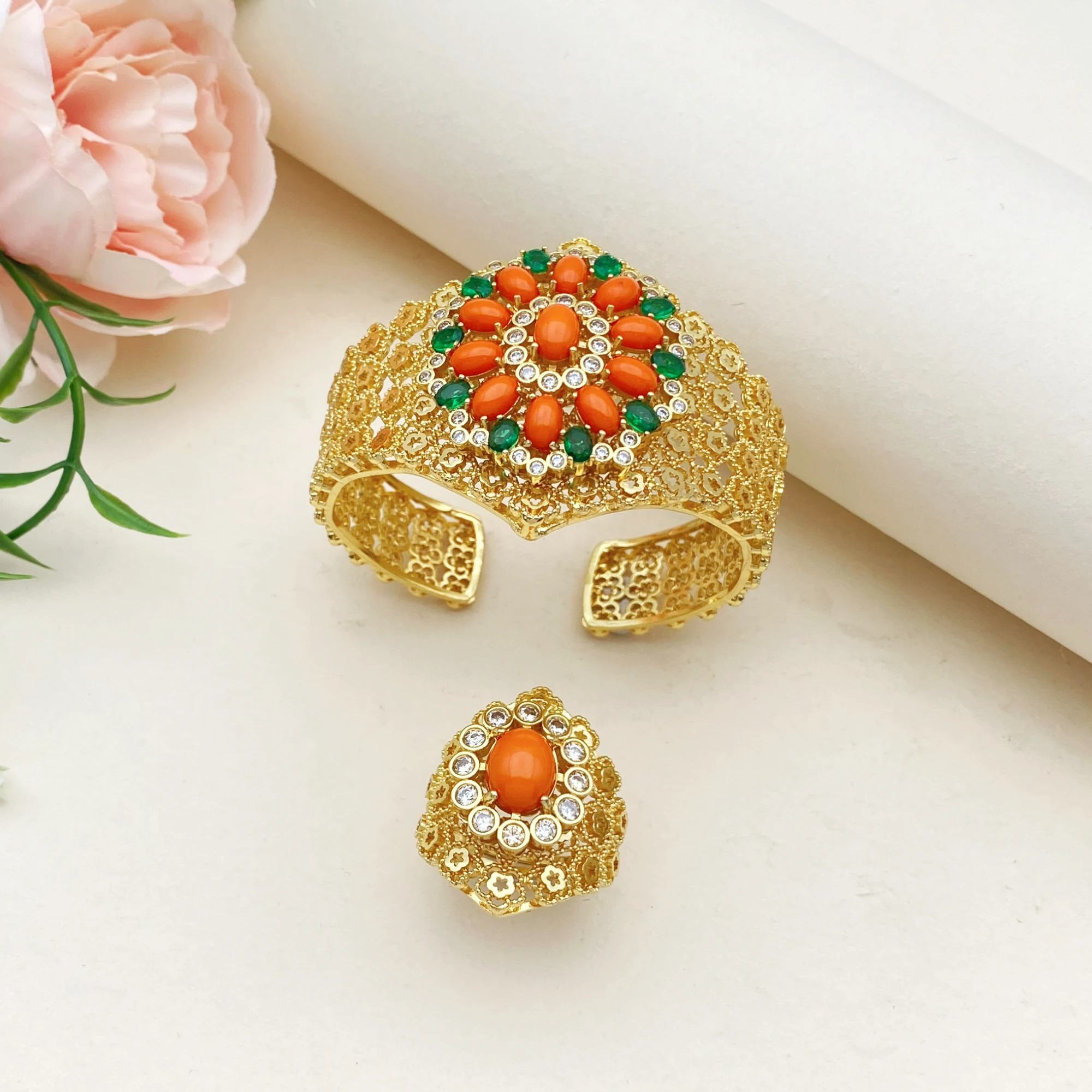 

JRH винтажный стиль женский комплект ювелирных изделий из позолоченной латуни с цирконием, хит продаж, аксессуары для вечеринок, дизайн в форме цветка