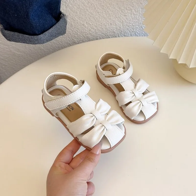 Chaussures de plage pour enfants, sandales décontractées pour enfants, sandales pour bébés filles, chaussures de princesse à nœud pour l'été, confortables, antidérapantes, semelle souple