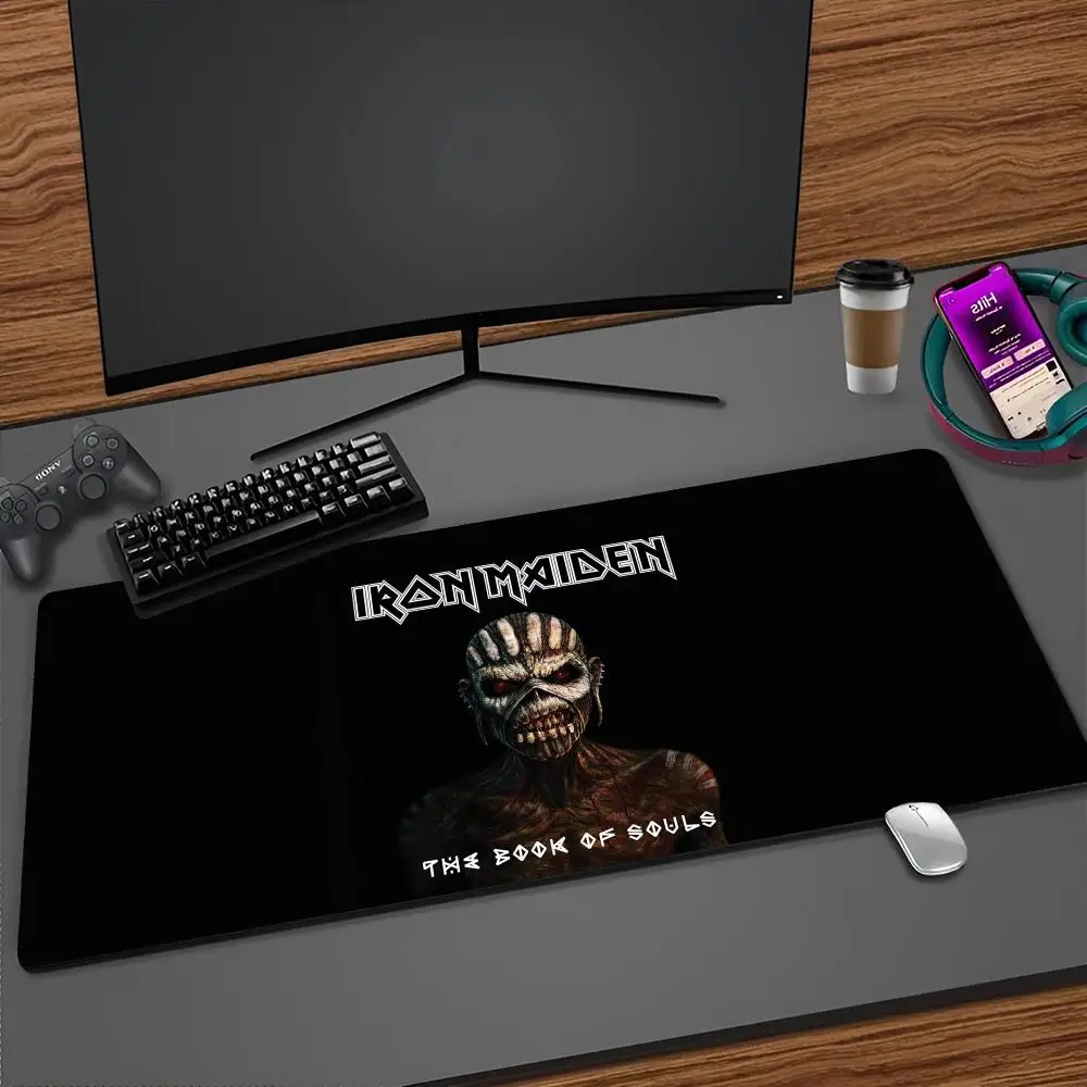 I-IronS Rock M-Maiden Band Mouse Pad Cartoon Lockedge Large Gaming Pad Computer Gamer Keyboard Mat Desk Mousepad PC Desk Pad