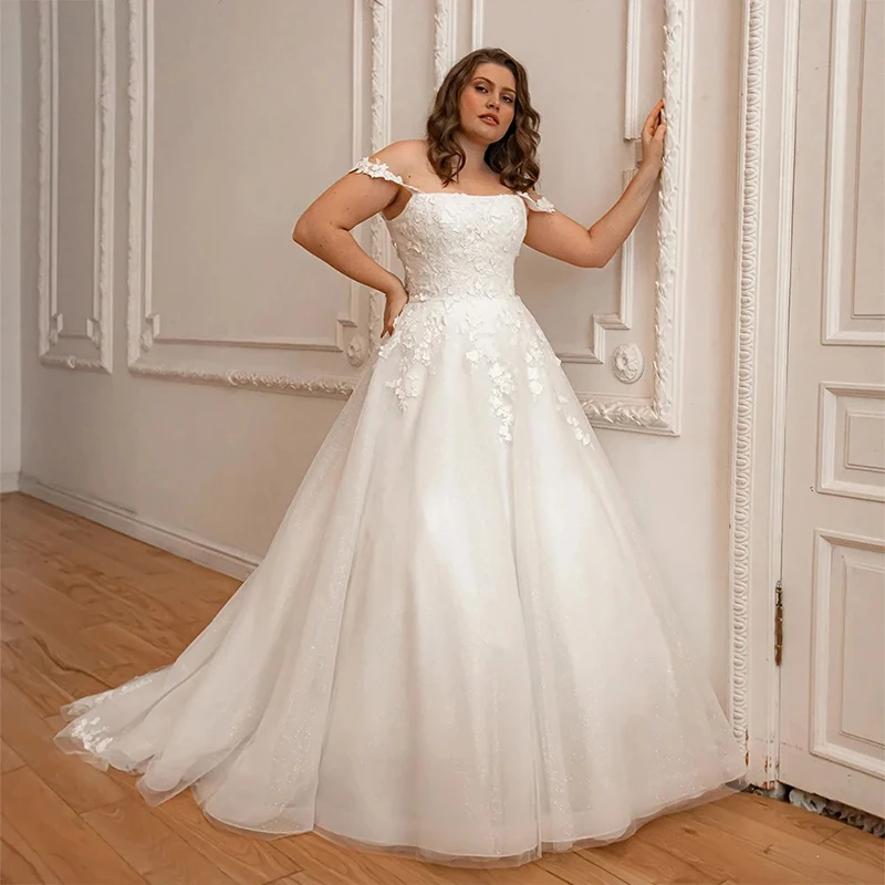 

Pregnant Bridesmaid Dress Organza With Embroidery Wedding Dress A-Line Floor Length Ball Gown Sleeveless Strapless Customized