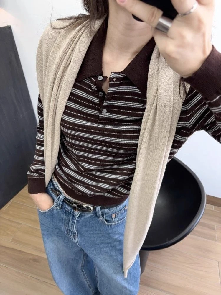 

Color Blocked Retro Polo Sweater for Women Winter Long Sleeve Loose Knit Top with Button Placket Slimming Effect