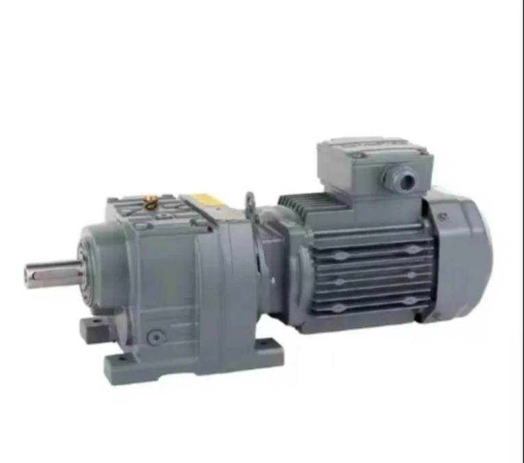 

Heavy-Duty Helical Gear Reducer With Enhanced Tooth Surface