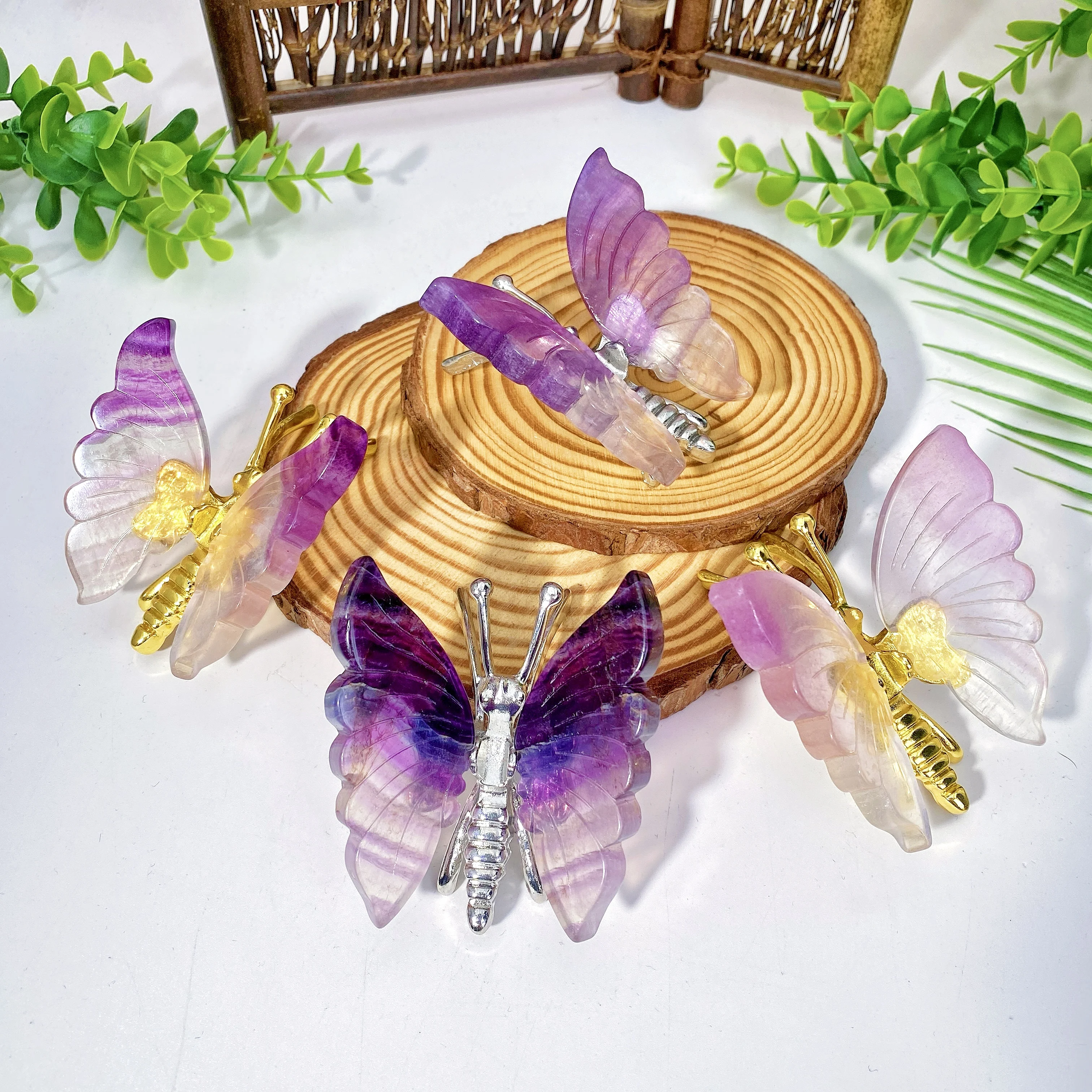 1pc hohe qualität zufällige flourite schmetterling natürliche kristalls chnitzerei, party dekoration, szene dekoration, desktop dekoration.