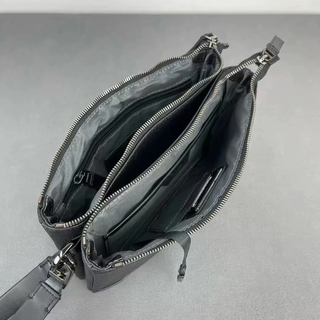 

Men's New Leather Fashion Shoulder Crossbody Bag Lightweight Casual Simple Clutch Bag 6302055