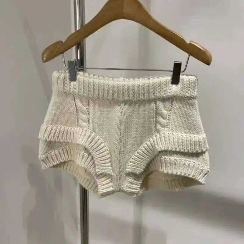 المرأة مثير محبوك الساخن قصيرة بلون عادية الدافئة قصيرة مرونة الخصر الكورية نمط نحيل قصيرة الكشكشة Y2k بانت قصيرة الإناث