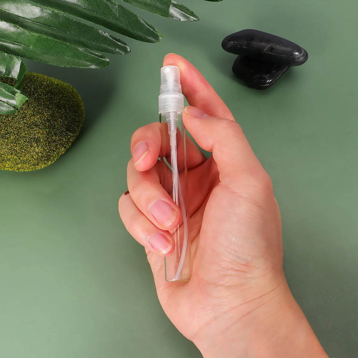 

10Pcs Glass Perfume Bottle Fine Mist Sprayer Reusable Transparent Portable Dispenser for Perfume Water Essential Oil