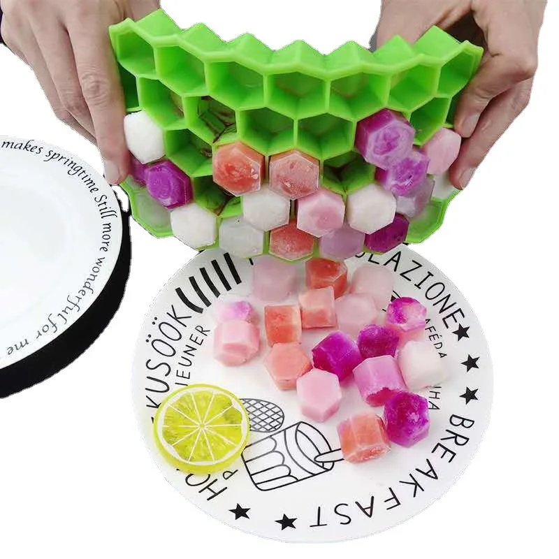 

37 Grids Silicone Honeycomb Ice Cube Mold with Cover Ice Making Mould Silicone Homemade Food Supplement Box Ice Cube Molds