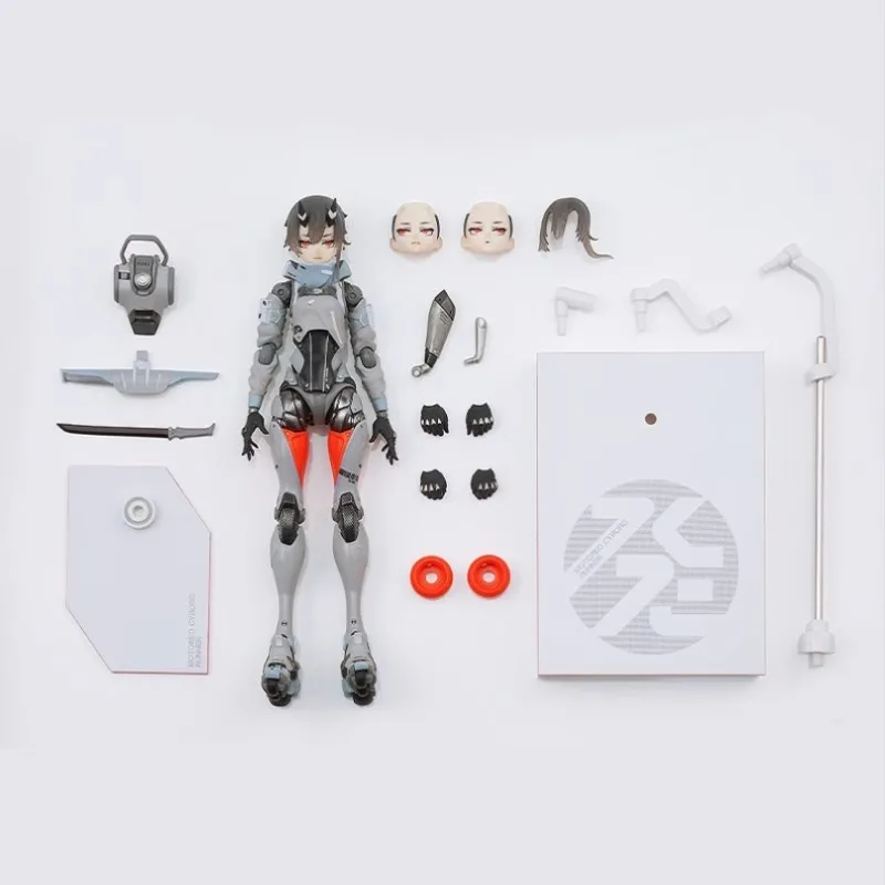 여름 애니메이션 시즌 소녀 오토바이 레이디 인형 새로운 색상 구성 트렌디 플레이 움직일 수있는 그림 모델 남성 장식 선물