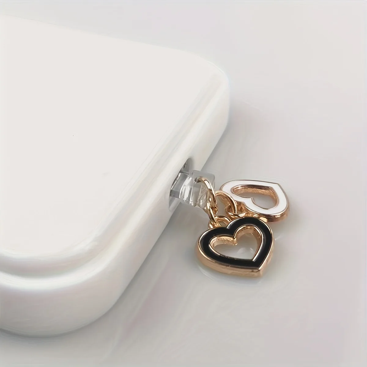 

3D Heart Tpye-c Dust Plug Decoration Hanging Phone Pendant For Iphone For Samsung Charge Port