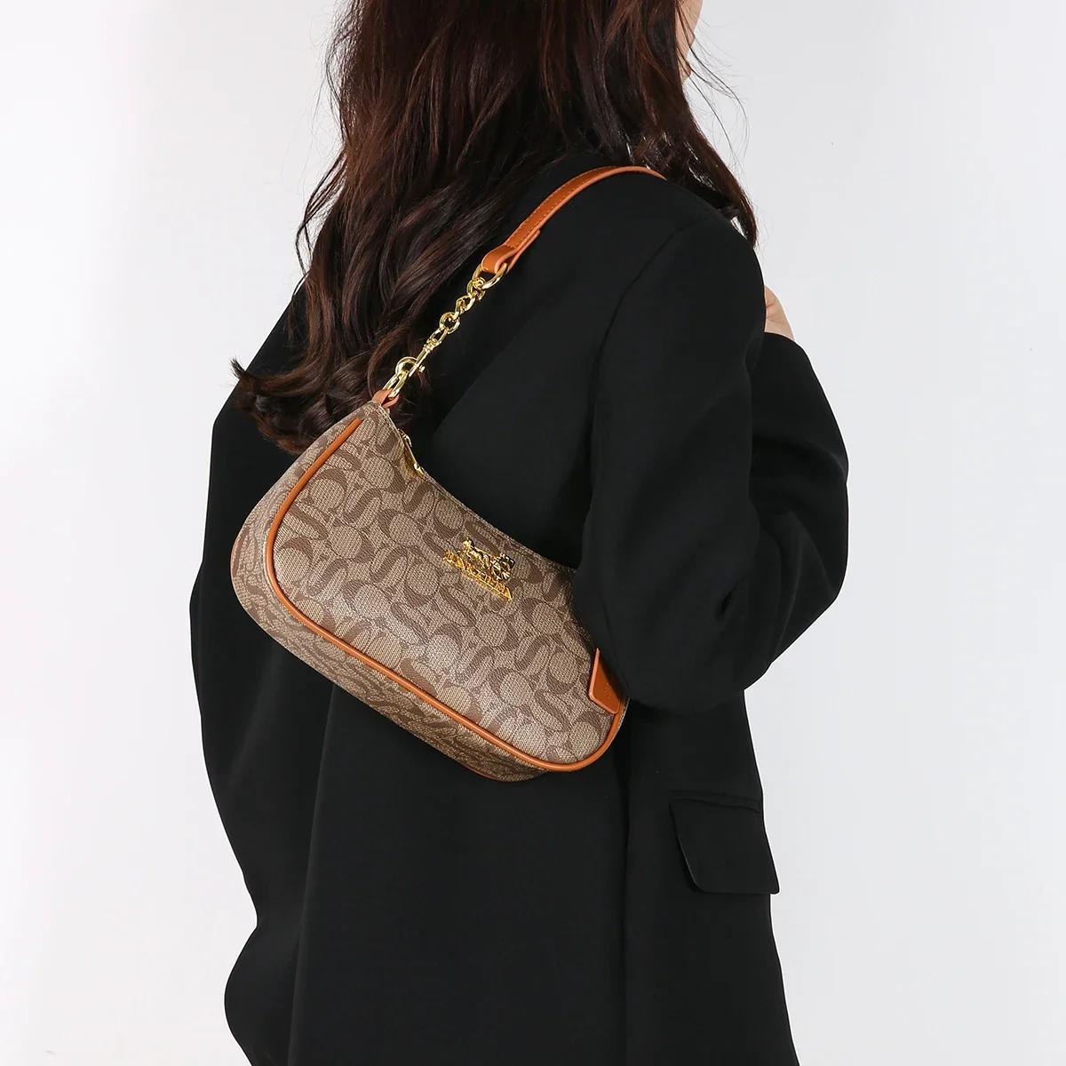 

Popular Ladies Crossbody Bag - Leather Shoulder Bag for Women Elegant Classic Design by Famous Luxury