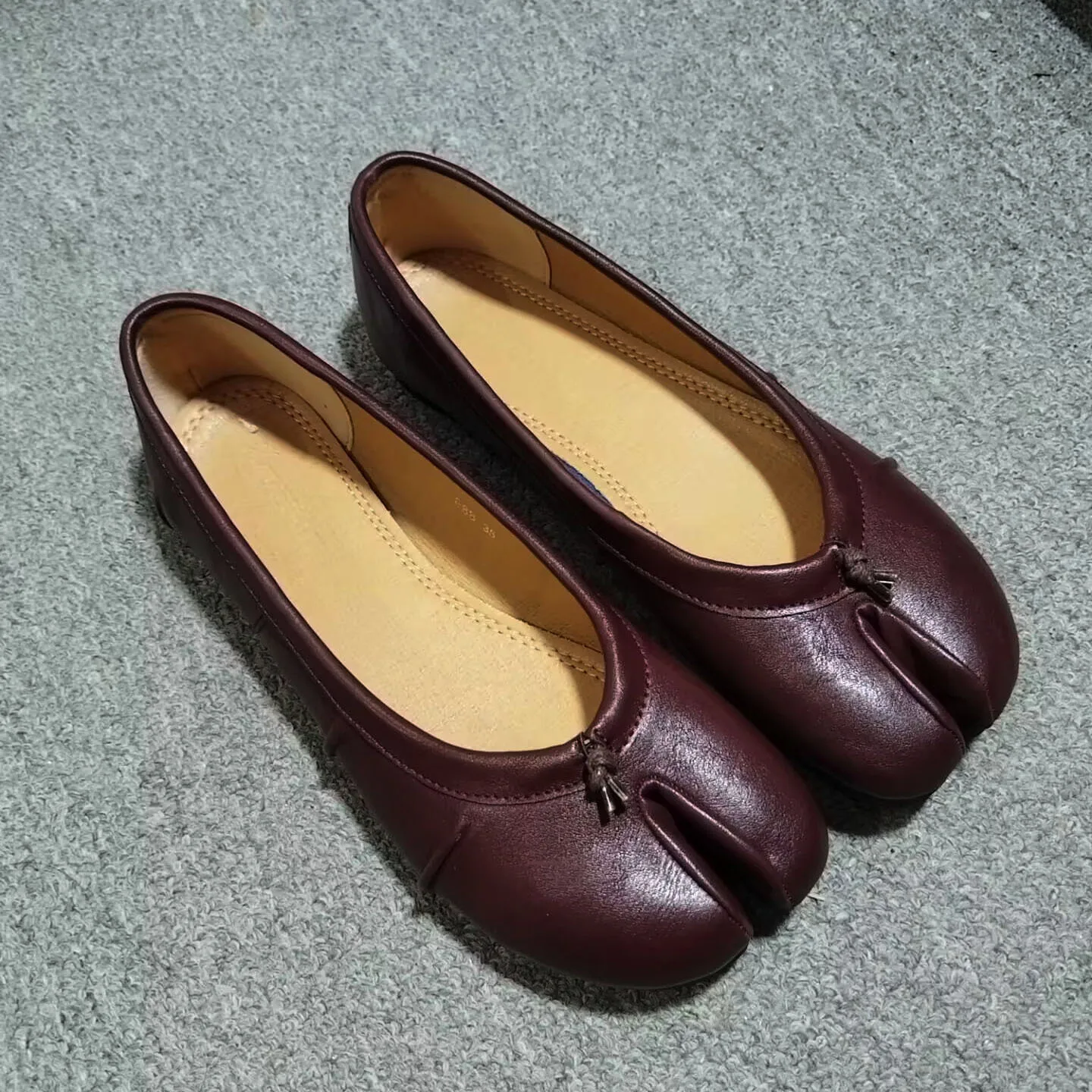 Echte Leder Tabi-Toe Ballerinas für Damen mit chinesischem Knoten, weiche Slip-On-Flachschuhe zum Gehen – Detail 20