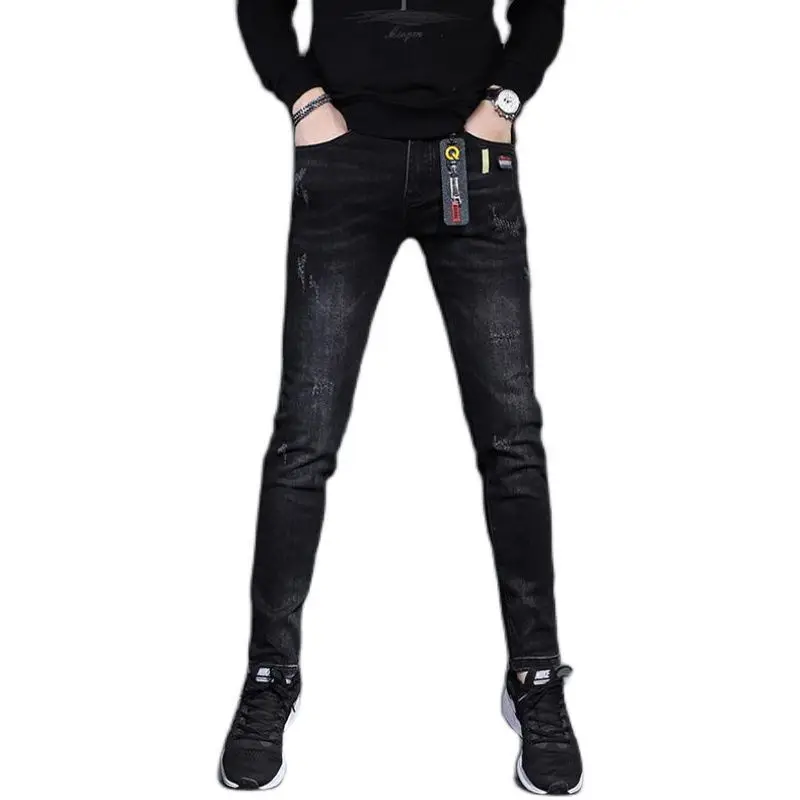 سراويل رعاة البقر الفاخرة للرجال عصرية جينز ضيق جينز أسود ضيق للرجال بنطلون جينز قابل للتمدد من قماش الدنيم للشباب ملابس الشارع