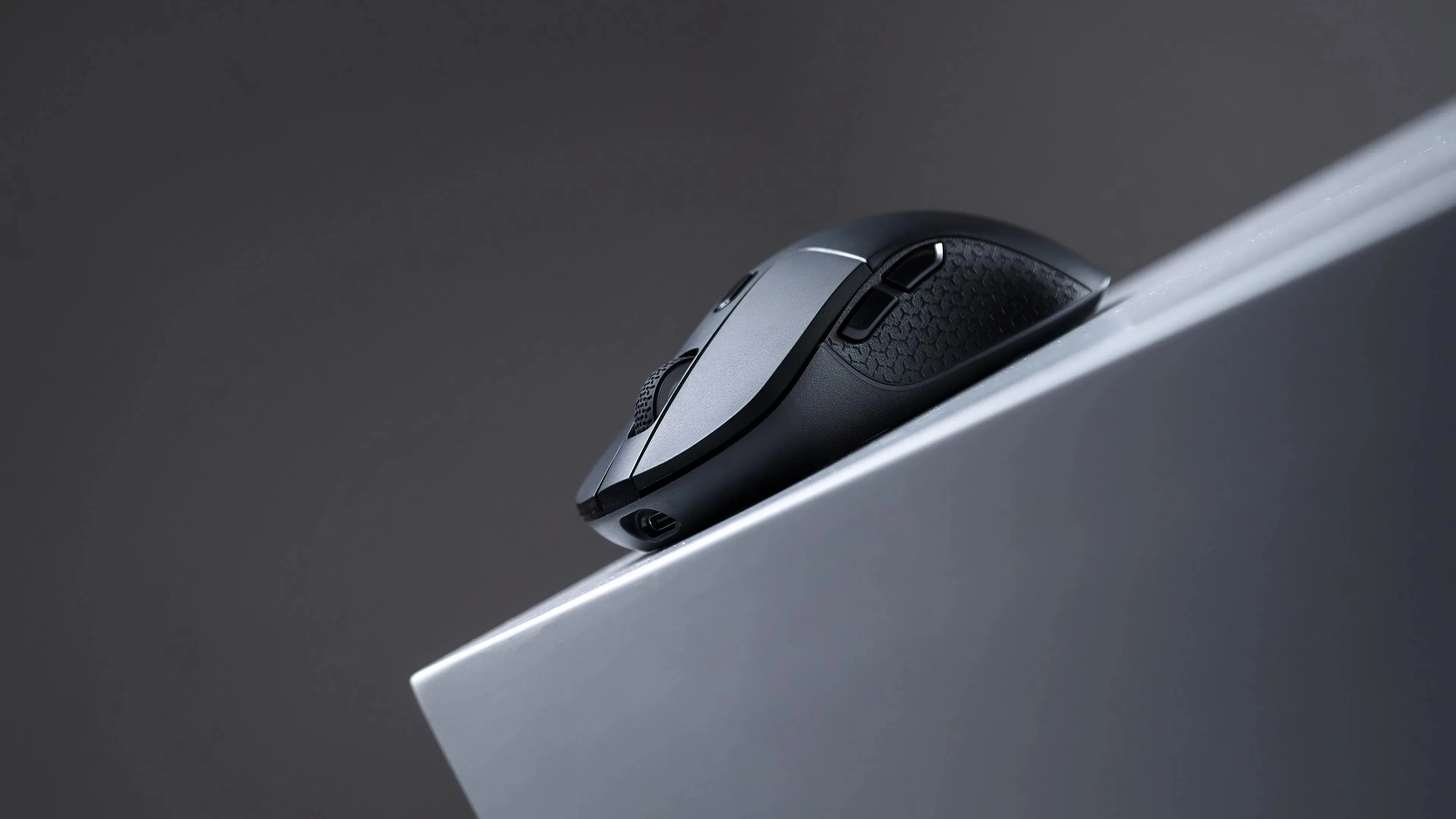 เมาส์ไร้สาย Keychron BM25 ไมโครสวิตช์เงียบพิเศษ เซ็นเซอร์ PixArt 3212 ดีไซน์ตามหลักสรีรศาสตร์