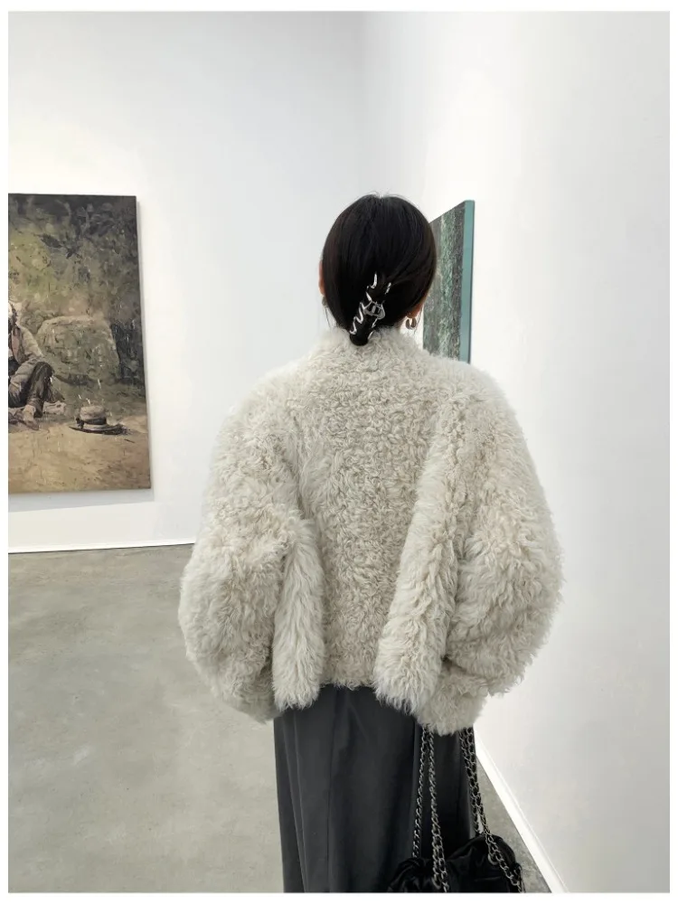 2024 New Fashion Real Fur Coat Women Luxury Winter High Quality Natural Lamb Leather Fur Jacket Elegant Short Coats and Jackets