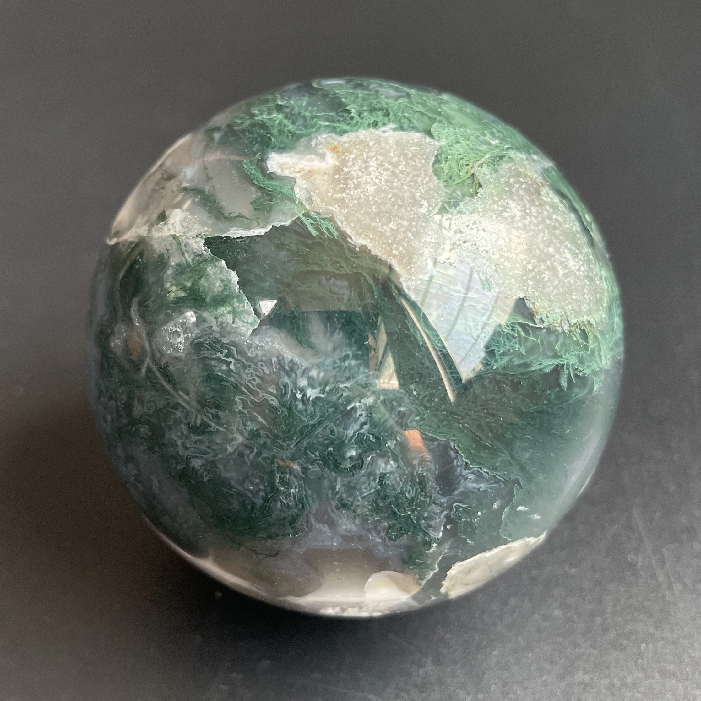 

381g Natural Crystal Ball Moss Agate Sphere Rock Decoration Rough Polished Quartz Stone Healing D61