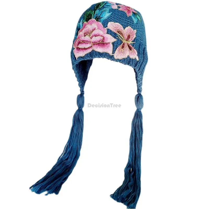 

2023 winter autumn new chinese ethnic style embroidered floral women's knitted hat thicked ear protection national hat s604