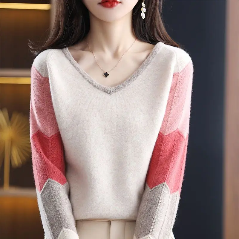 Autumn Winter Elegant Fashion V-neck Sweet Patchwork Sweater Women Korean Style All-match Knitting Jumpers Ladies Warm Pullover