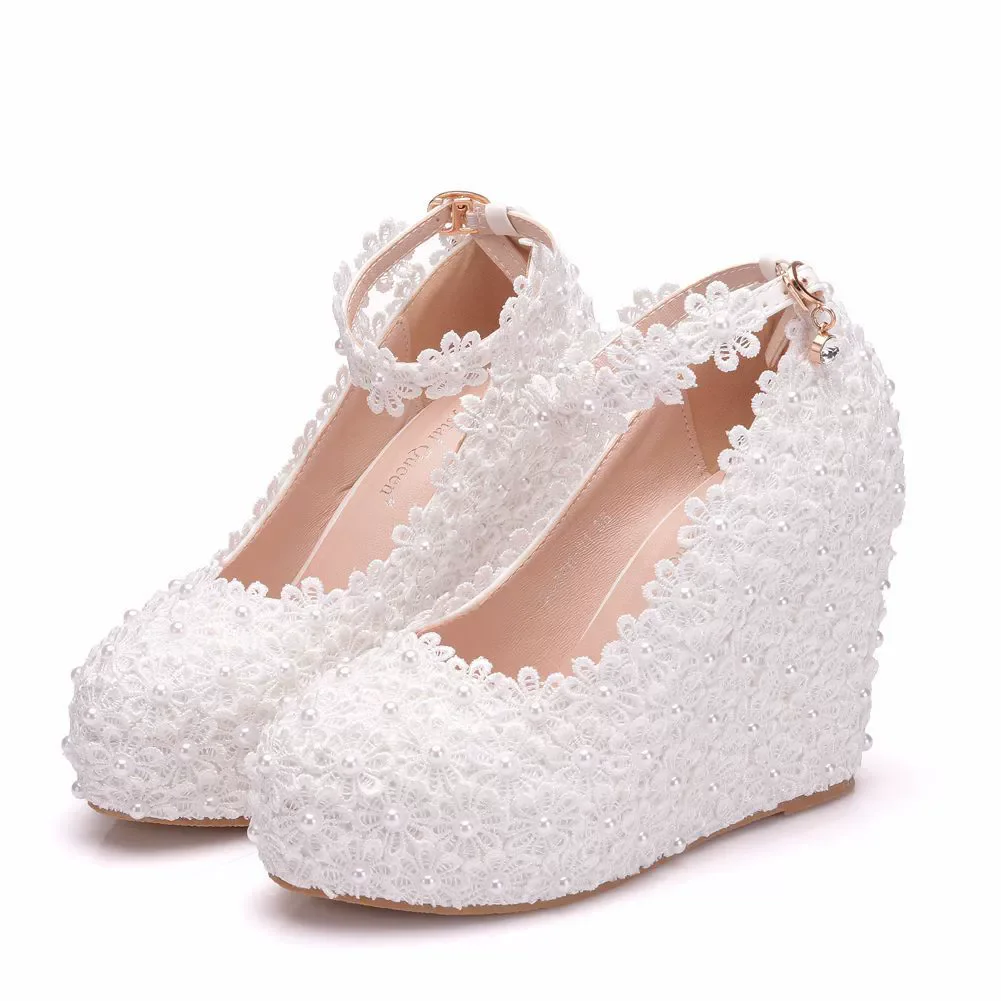 Spring round toe pearl lace flower slope heel waterproof table wedding shoes banquet high heel large size small size women shoes