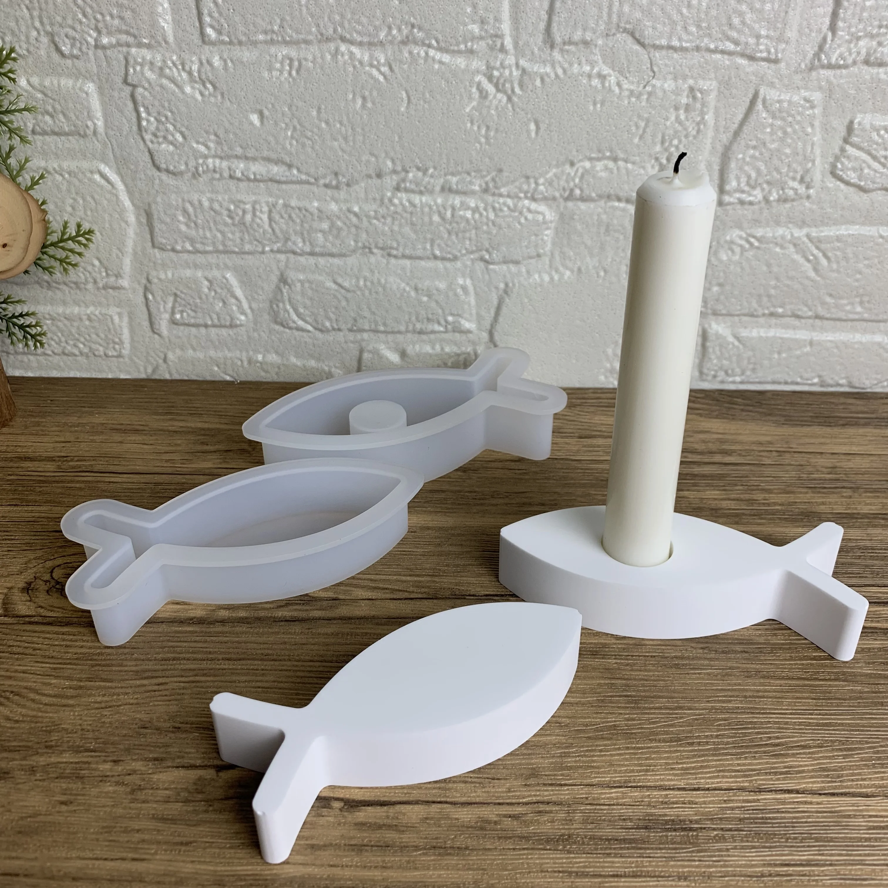 DIY Candle Silicone Mould Candlestick Holder Fish Shape Candlestick Holder Casting Moulds Rod Taper Candles Resin Molds