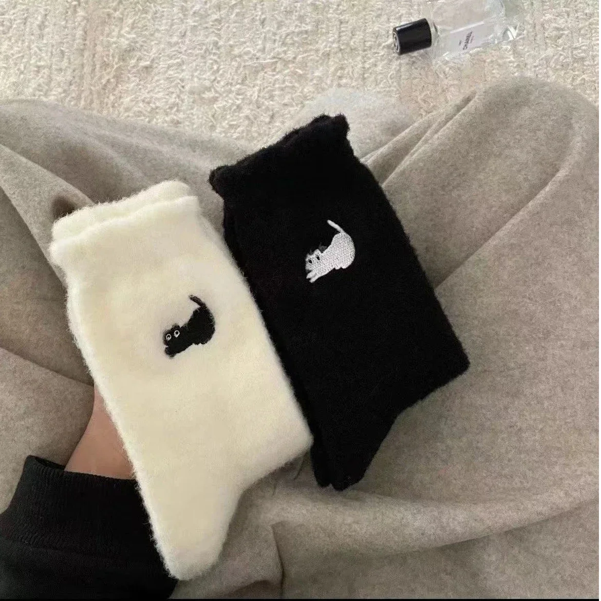Thickened Premium Feel Cute Cat Cozy Hairy Mink Velvet Socks Autumn Winter Hosiery Plush Warm Sleep Home Fluffy Fleece Socks