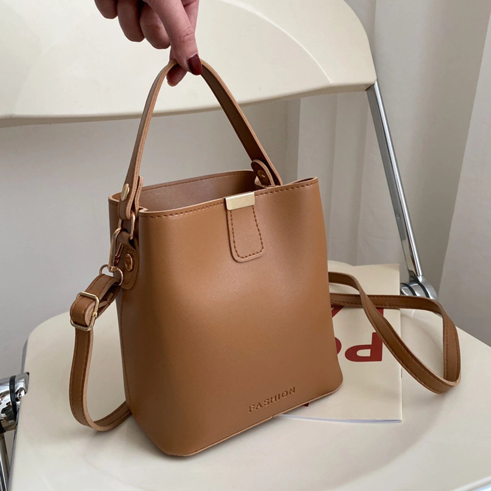 New Women\'s Bag Trend Large Capacity PU Leather Portable Cross Body Bucket Bag Single Shoulder Bag Crossbody Handbag Female