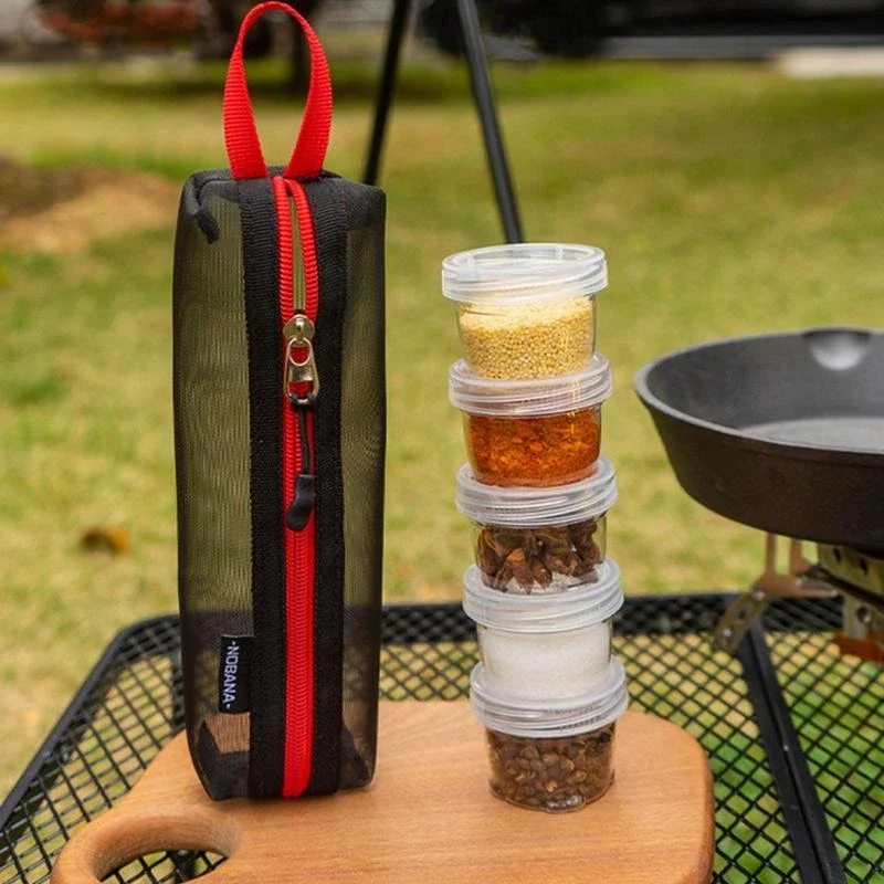 

Camping Spice Kit Portable Travel Spice Container Bag with 5 Clear Seasoning Bottles Travel Spice Holder Condiment Container Set