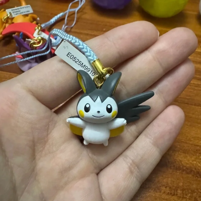 ตาการะ โทมี่ กาชาปอง โปเกมอน โมเดลจี้รูปทรงบินได้ ชุดตุ๊กตาของเล่นสะสม ชาร์จิลด์ ซาลามันซ์ เอโมลก้า สวับลู โนอิบัต ของขวัญ