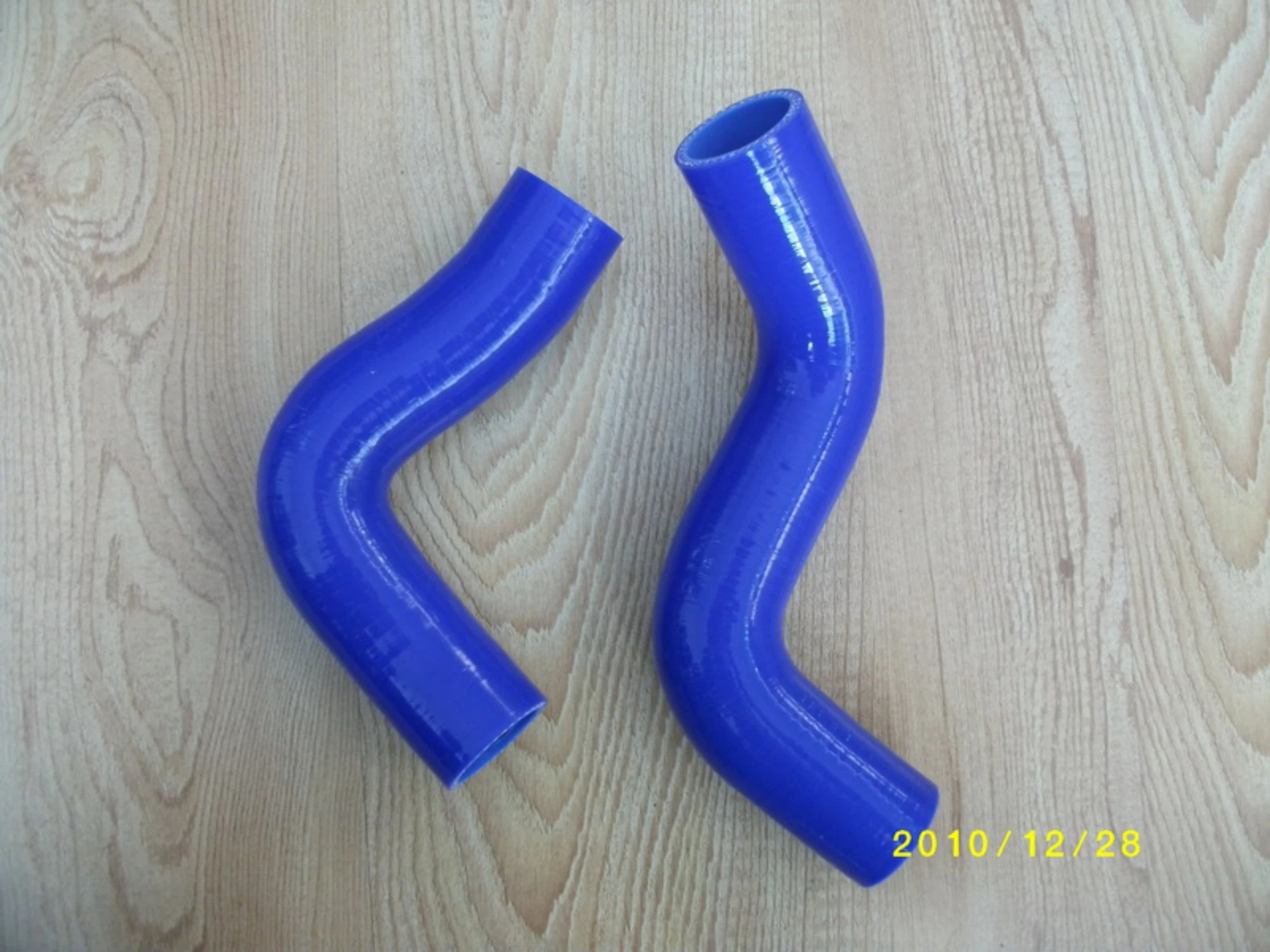 

For Subaru Forester SF 1998-2002 Silicone Radiator Hose Pipe Tube Kit 1998 1999 2000 2001 2002