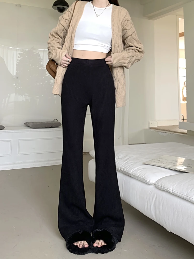 Damen Samt und verdickte Freizeit hose 2024 Winter hoch taillierte Hose mit geradem Bein verdickte Micro Flared Freizeit hose