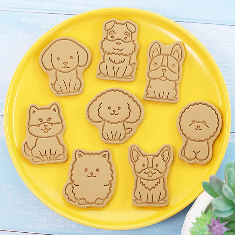 

8PCS 3D Dog Bakeware Biscuit Mold DIY Cookie Tools Gift Cake Decorating Tool