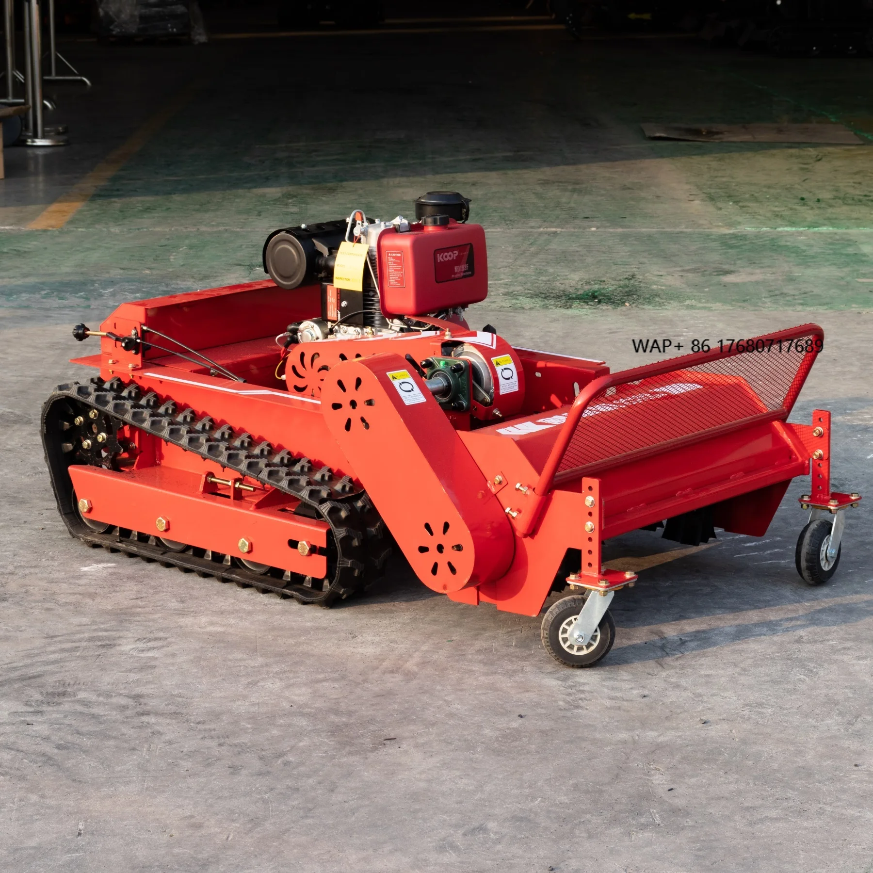 HT800  Small Robot Grass Cutter Cutting Width Remote Control Crawler 800 mm Cutting Width Using Brush Motor