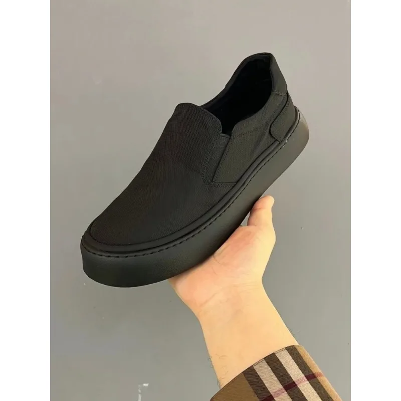 Platform Casual Shoes for Men Slip-on Cool Young Shoes Street Pure Black Footwear Breathable Flat Mens Casual Shoes Plus Size 45