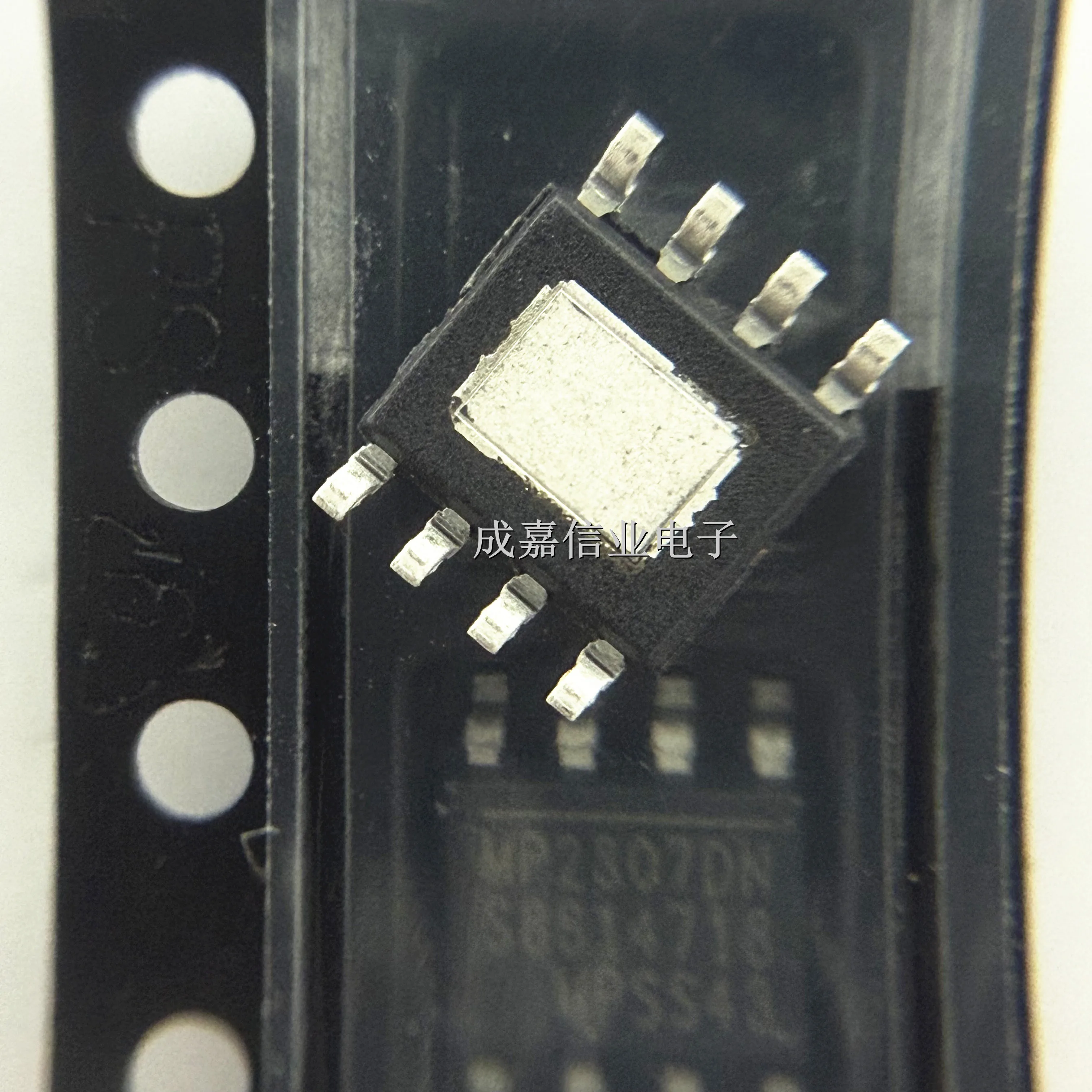 10 ชิ้น/ล็อต MP2307DN-LF-Z SOP-8 MP2307DN Switching Voltage Regulators 3A 23V อุณหภูมิในการทํางาน:- 40 C- + 85 C
