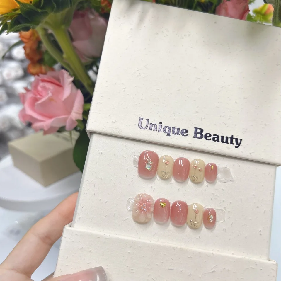 

10PCS Glossy Pink Blush Handmade Press on Nails 3D Flowers Short Square Round Fake Nails Sweet Tulip Patterns Wearable Manicure