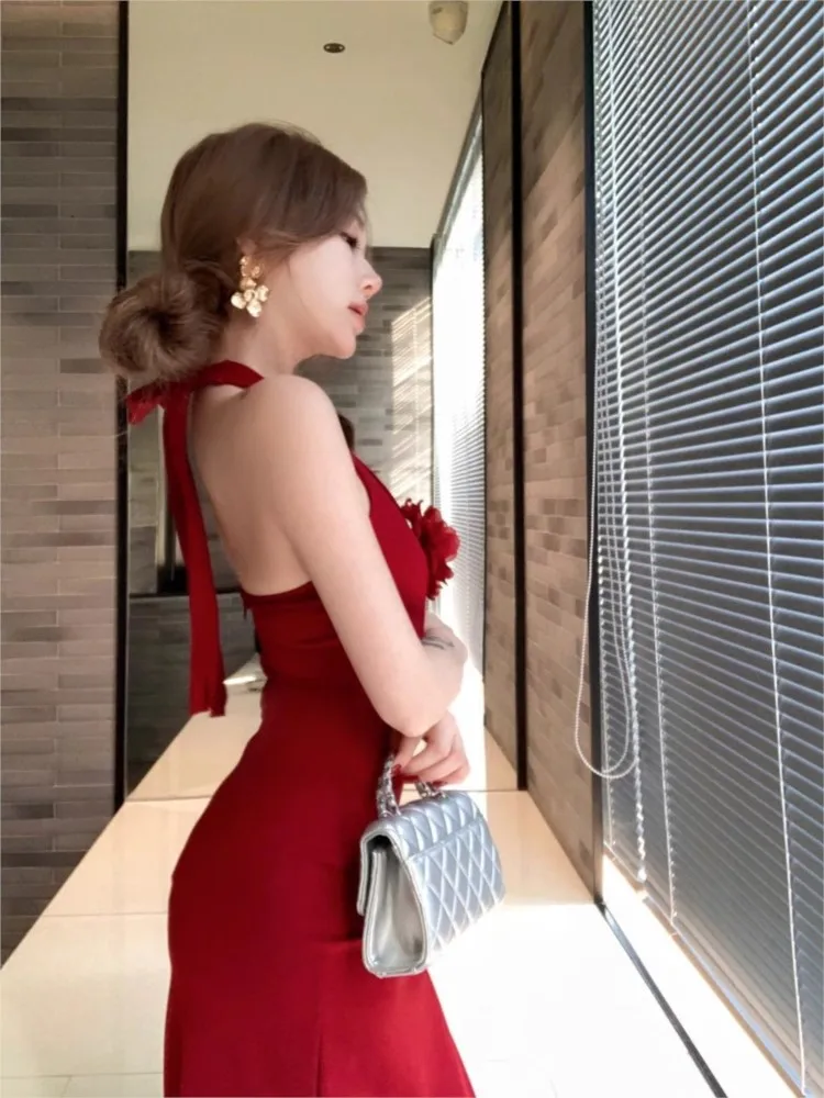 

Dresses 2025 Woman Halter Neck Leace-up Backless Slim Solid Color Slit Elegant Temperament Trendy Fashion 3d Flowers Hot Style